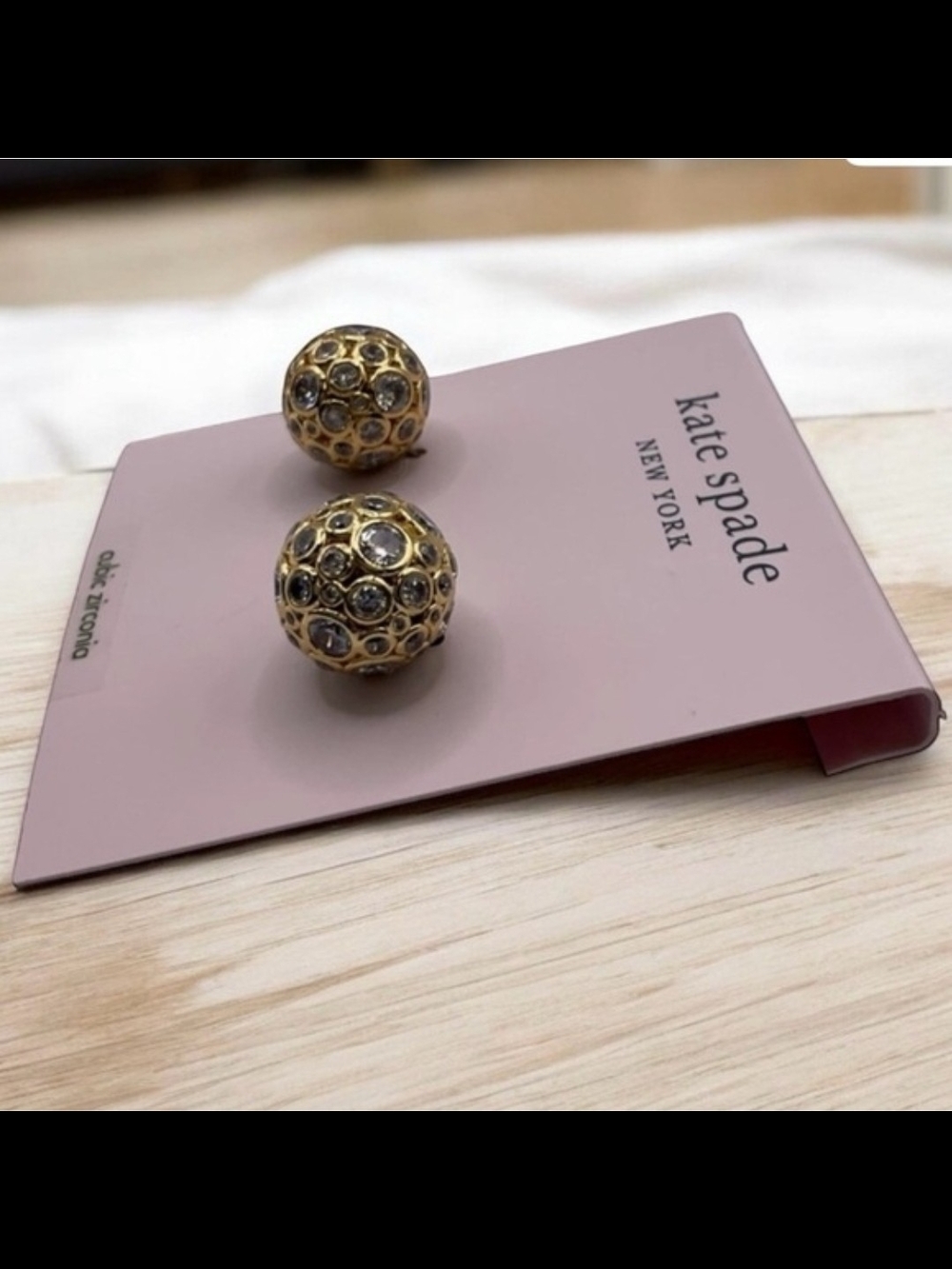 kate spade On The Dot Sphere Studs NWT - Picture 3 of 5
